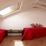 Casa Aguarelas 4*
