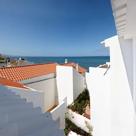 Casa Aguarelas 4* إيريسييرا