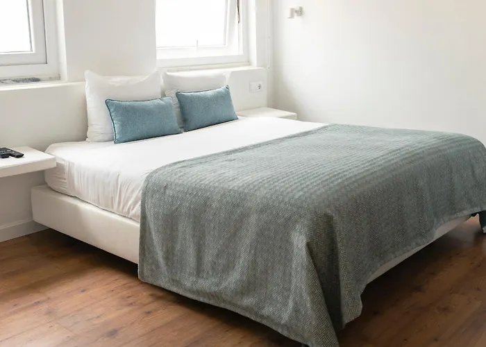 Casa Aguarelas Guest house 4*