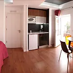 Casa Aguarelas 4*