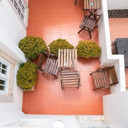 Casa Aguarelas Konukevi 3*