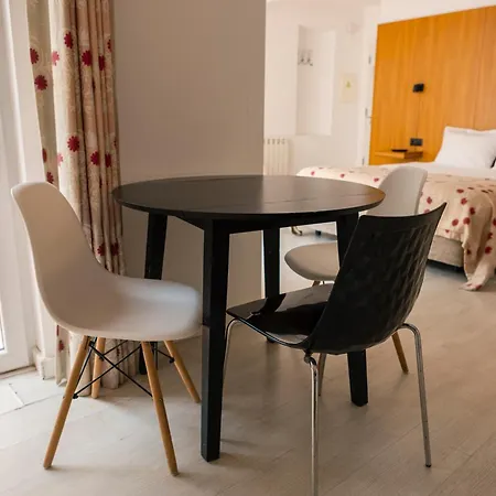 Casa Aguarelas Konukevi 3*